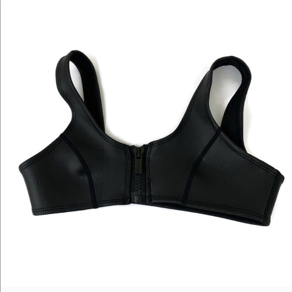 Black hoaka bikini top SMALL